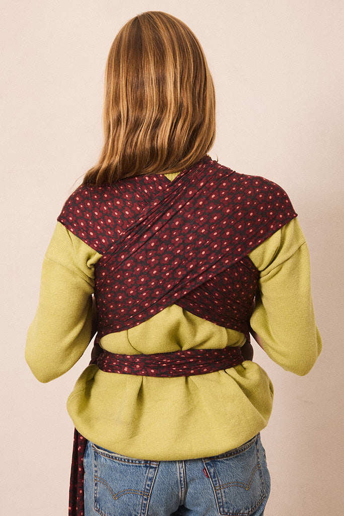 Midnight Daisy Baby Wrap by Mythora