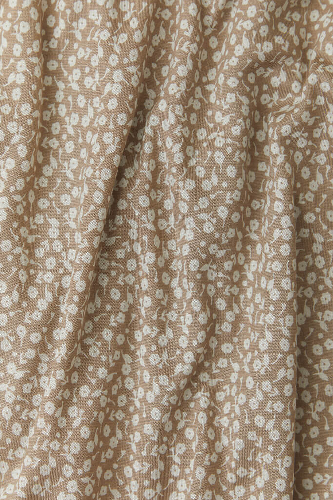 Cream Floral Nursing Cover by Mythora